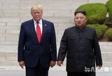 "트럼프, 중간선거 전 김정은 만날 듯"…추가 정상회담까지 거론됐다