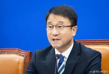 與 "장관 인사청문 절차, 추석 연휴 전까지 신속 마무리"