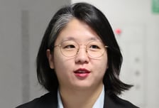 '비례 유지' 용혜인 "당 유일 국회의원...소수정당 어려움 양해"