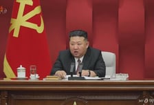 트럼프 손 내밀었지만 북한 '최강경 대응'…"추호의 변화도 없다"