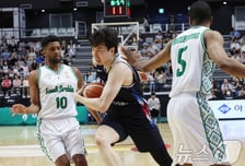 '이현중 25득점 폭발' 韓 농구 대표팀 연패 탈출, 월드컵 예선 사우디에 85-72 승리... 마줄스호 2승 6패째 [수원 현장리뷰]