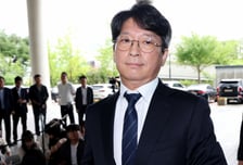 두달 만에 또 줄인사?… 술렁이는 국토부