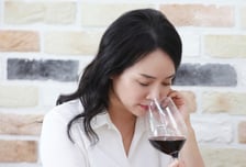 박영신 와인칼럼니스트, "와인도 가치소비" 비건 와인 선택법 알린다