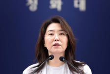 [속보]靑 "김용범 정책실장, 어제 사의 표명…李 대통령 사표 수리"