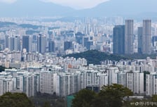 주식으로 불린 돈, 강남 아파트로 몰렸다...강남3구에 '2.2조'