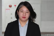'용혜인 겸직' 범여권도 비판…"장관 지명 철회" 요구도