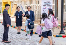 김석준 부산교육감 초등학교 등굣길 통학로 점검