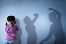 아내 살해한 30대 공무원 남편...옆에 있던 5살 딸도 다쳤다