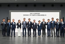 국회수소포럼 현대차·기아 남양연구소 방문…"수소 관련법 제정 지원"