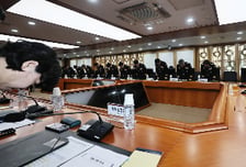 [사설]인사 난맥 해소없이 지지율반전 어렵다