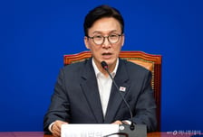 김민석, 김남주 시인 46년 만의 무죄에 "조작 판결은 야만이자 폭력"