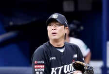 '23년 만에 KS 도전' KT 우규민, 우완 최초 900경기 대기록부터 채운다