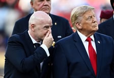 '인판티노 회장 형사 고발' UEFA 법적 공방 선포... FIFA 맞불 "근거 없는 비방 멈춰야"