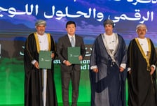 "글로벌 수소 상용차 시장 선도"..현대차그룹, 오만에 수소버스 투입