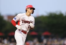 "김도영 거를 수 있다" 0.5G 추격받는 1위 팀에 'KBO 최연소 40홈런 대기록'은 관심 밖 [광주 현장]