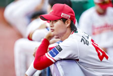 19세 신인 깜짝 데뷔! 라인업까지 바꿨다 '전격 3B 선발 출격' 사령탑 "과감하게 써보려 한다" [인천 현장]