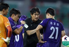 '사퇴설' 휘말렸던 유병훈 감독, 첫 솔직 심경 고백 "안양 애정 너무 컸다... 심려 끼쳐드려 죄송" [안양 현장]