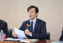 조국 "李 대통령 유죄 바라는 사람으로 몰아…'의도적 난독' 안타깝다"