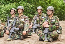 '신병4', 김민호 위기 몰아넣은 이원정…악연의 전말