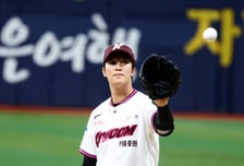 안우진, 휴식 차원 1군 말소→9위 추락 롯데, 손성빈·손호영 등 대거 3명 2군행! '팔꿈치 강타' 이재현 잔류