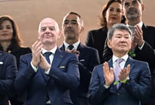 '이토록 뻔뻔할 수가' 여성 문제+월드컵 매각 논란→회장 연임 도전... FIFA "인판티노 재출마할 것"