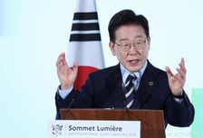 李대통령 "뤼미에르 파트너십…로컬 콘텐츠, 글로벌 진출의 디딤돌 될 것"