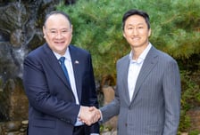 정기선 HD현대 회장, 필리핀 국방장관과 조선·방산 협력확대 논의