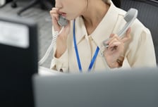 '여보세요' 사라졌다...전화받고도 "..." 아무 말 안 하는 젠지, 왜?