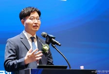 홍릉 특구 '젊은 창업가' 만난 구혁채 1차관, 성장 지원 약속
