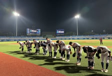 '1회에만 무려 12득점 폭발' 4회까지 15-0 리드, 韓 U-18 야구 대표팀, 싱가포르에 콜드게임 승... '박근서 2이닝 5K 무실점'