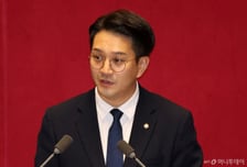 전용기 "檢 정치스폰서 돼선 안돼…韓 스스로 검찰개혁 필요성 증명"