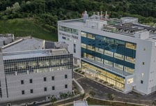 "테스, 수주잔고 폭발적 성장…투자의견 '매수'·목표가 21만원"-IBK
