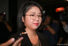 침묵하던 용혜인 "오늘은 재택근무"...출근길 취재 부담됐나