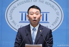 與, 선관위 특검 '파견검사 수사권 폐지'…정점식 "참정권 파괴 카르텔"