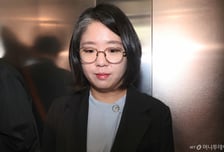 민주당 "용혜인, 국민 눈높이서 지켜봐…당 내외 평가 비상하게 취합"