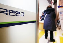 파병 압박 직면에도 중국군사기업 투자…명단 필터링 없었다