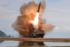 [속보] 軍 "북한, 동해로 단거리 탄도미사일 수발 발사...250km 비행"
