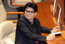 한동훈 "민주당 여성 의원들, 김승원 오빠 로비 괜찮나"