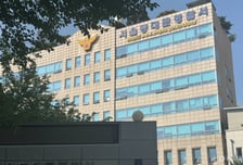 "빈 집인데 'PC 로그인' 알림" 여성 BJ 신고...30대 남자 숨어 있었다