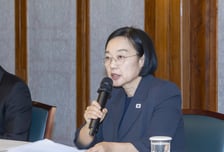 한성숙 총리 "용혜인 사퇴, 민심 듣고 있어…엄중하고 무겁게 생각"