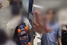 부정승차 딱 걸린 외국인들 "인종차별"…역무원 얼굴공개 '역풍'