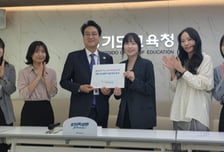 먼지처럼 쌓인 학교 부조리 100가지…안민석, 청소기 꺼냈다