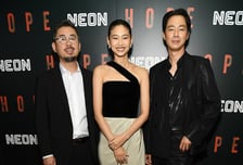 '호프', 북미 개봉 직후 뜨거운 극찬세례...개봉 첫주 500만달러 수익