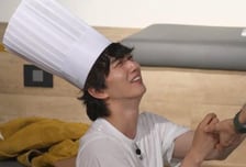 '틈만나면,' 유승호, 무릎 꿇고 울먹…"이렇게는 못 살겠다"