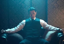 현빈의 '메이드 인 코리아2', 쌓인 욕망만큼 짙어진 누아르 [드라마 쪼개보기]