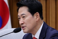 장동혁 "반미·반일·반재벌 팔던 李 대통령, 제대로 하는 것 없어"