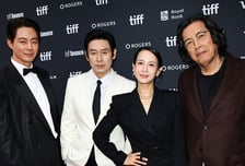 '가능한 사랑' 토론토 밤도 뜨겁게 달궜다! 이창동 감독  TIFF 에버트 감독상 수상
