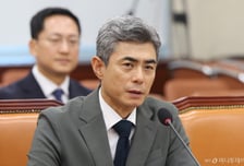 子상가 신고 누락·철거 특공… 여야, 강신철 청문회서 부동산 의혹 공방