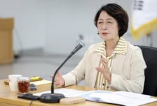 세입구조 개혁·도의회와 협치…추미애, 경기도 재정위기 정면 돌파