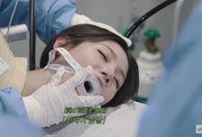 "광고·협찬 아냐" 해명에도…미연 내시경 영상, 경찰 수사받는다